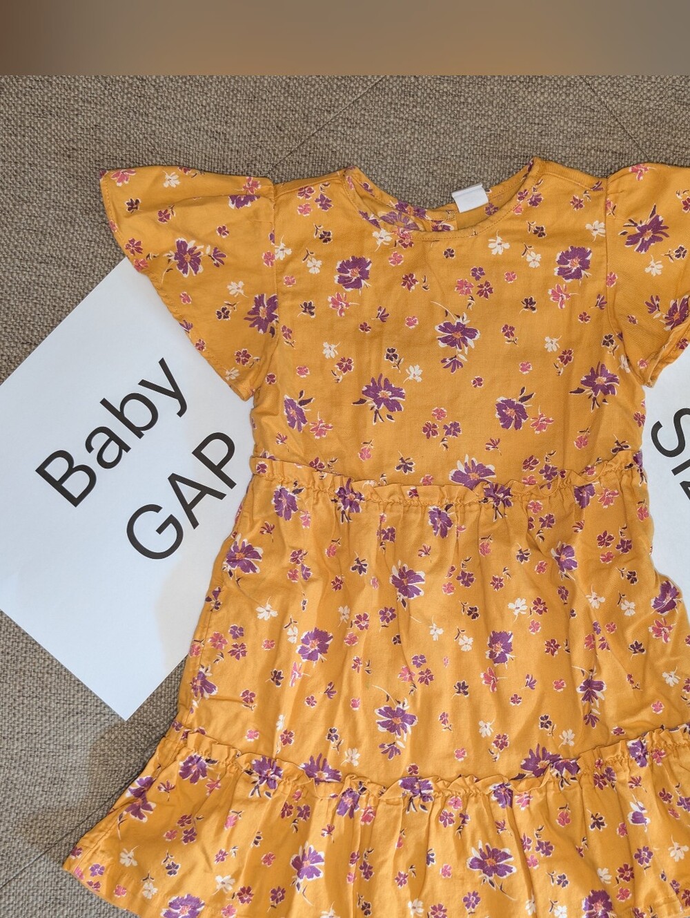 Baby GAP Girls 4T Short Sleeve Dress